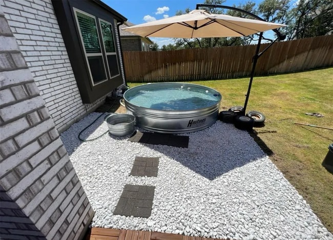 Building Photo - Charming 4 beds 2.5 baths in Meadowlakes!