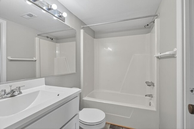 Building Photo - Call Sabrina Thomas Office at 757-767-0767...