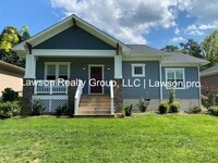 Building Photo - Craftsman Style One Level Living in Southw...