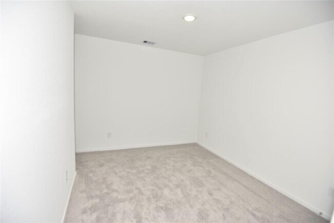 Building Photo - 16839 Rustic Star Dr