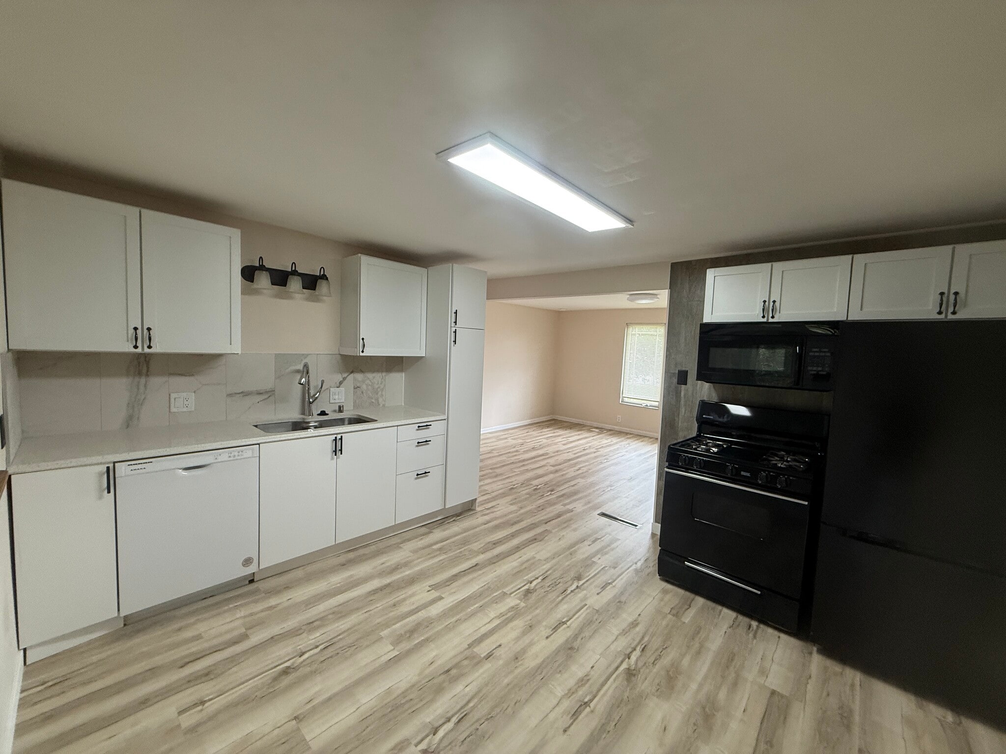 Kitchen - 7214 W Mineral Point Rd