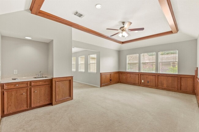 Building Photo - 15014 Lantern Creek Ln