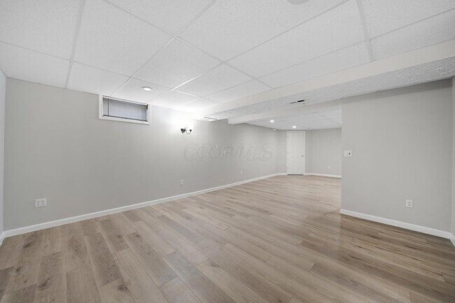 Building Photo - 1536 Aniko Ave