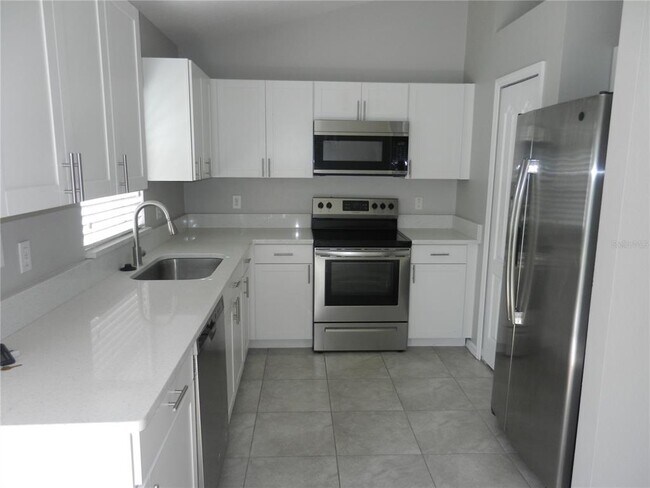 Building Photo - 10242 Cayo Costa Ct
