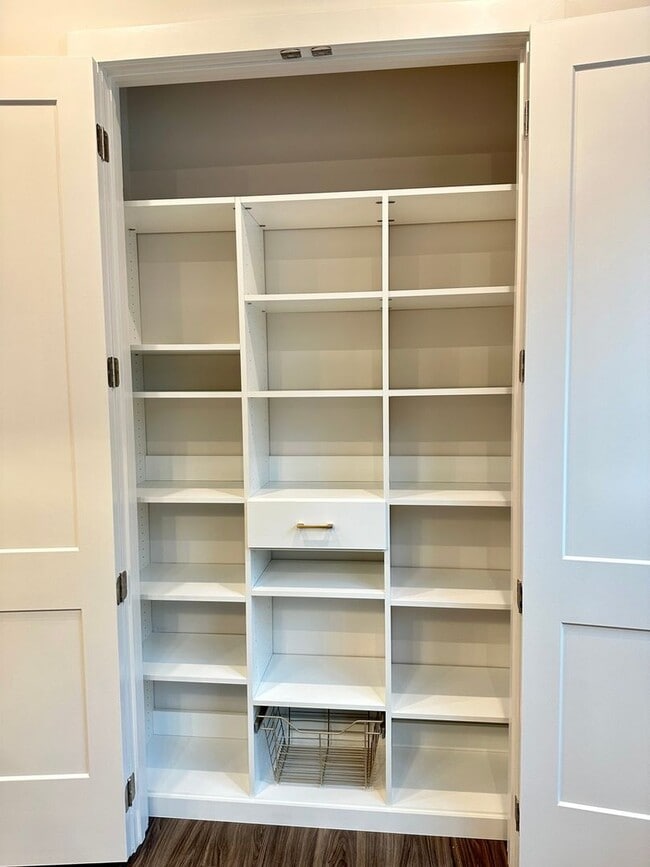 Building Photo - 1249 Zucchini Cir SE