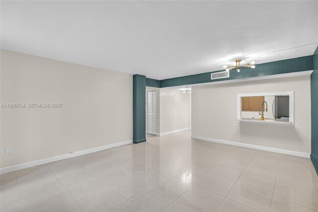 Building Photo - 8400 SW 133rd Avenue Rd