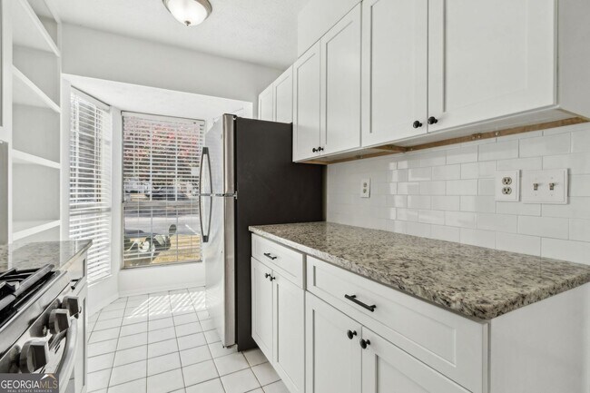 Building Photo - 6658 Witherington Ct NW