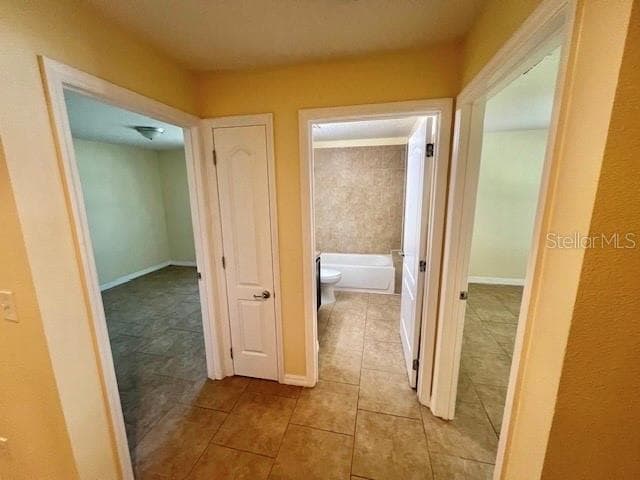 Building Photo - 1003 W King St