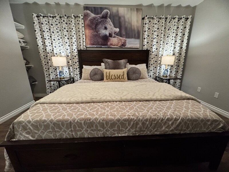 Building Photo - 7500 E Ashmore Ave