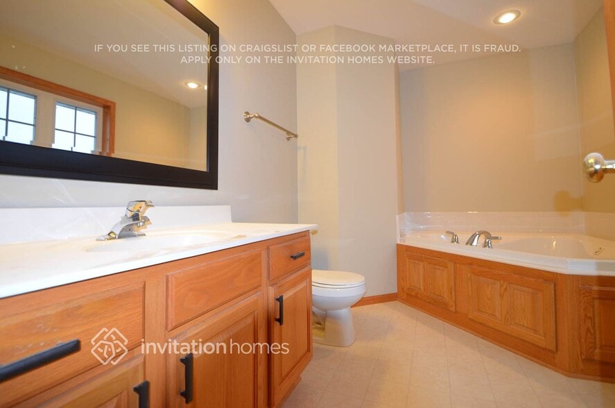 Building Photo - 7006 Cambridge Rd