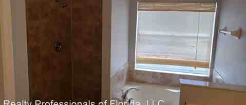 Building Photo - 1512 Sundown Ln