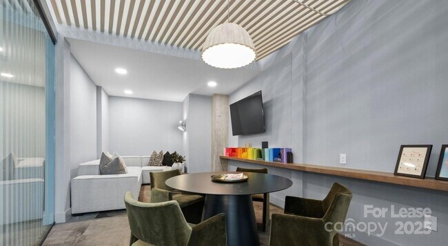 Building Photo - 4612 Gilead St