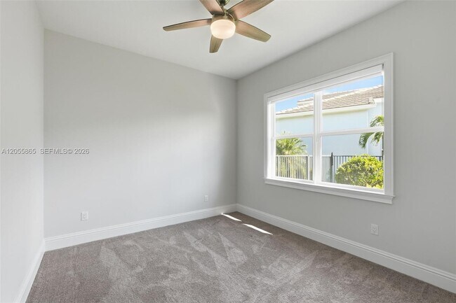 Building Photo - 4662 Estates Cir