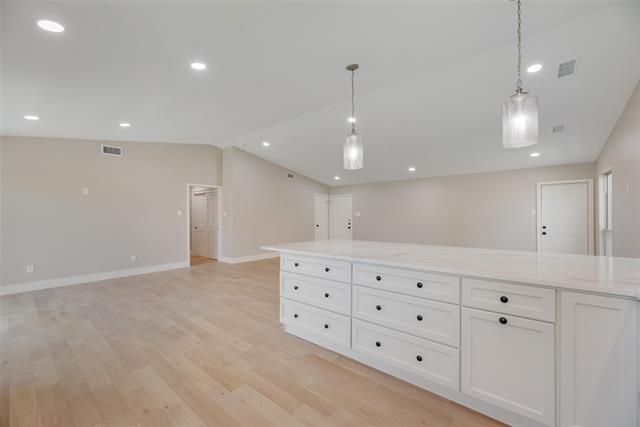 Building Photo - 1101 Hadrian Ct