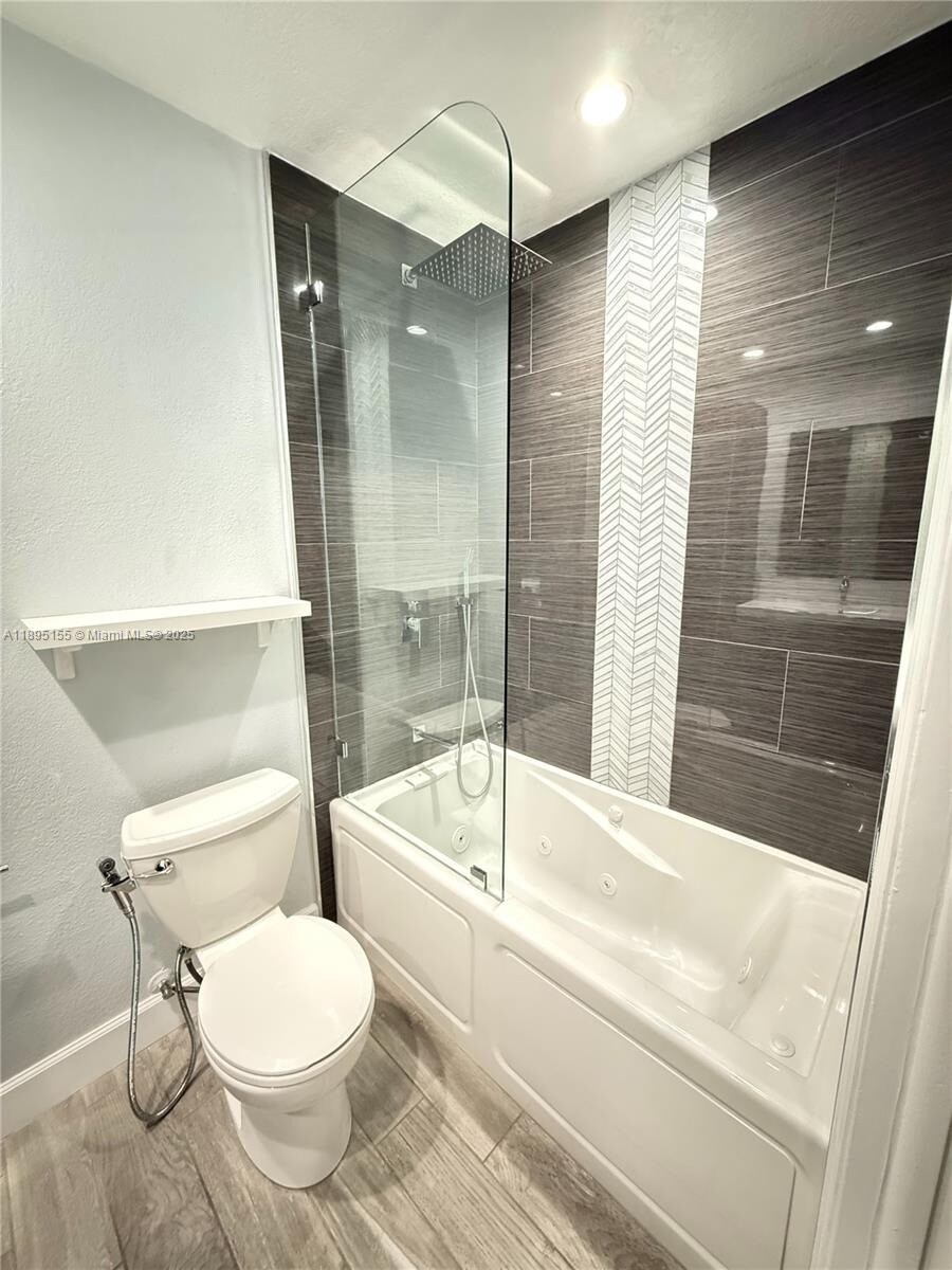 Building Photo - 8851 NW 119th St