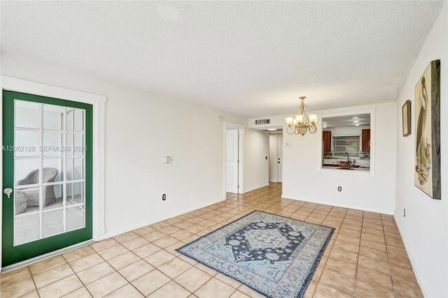 Building Photo - 9480 Tangerine Pl