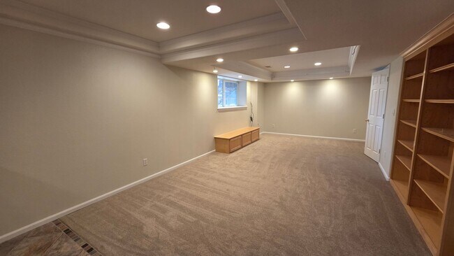 Building Photo - Spacious 5-Bedroom Home in Desirable Rock Creek – Fresh Updates & Fantastic Location!