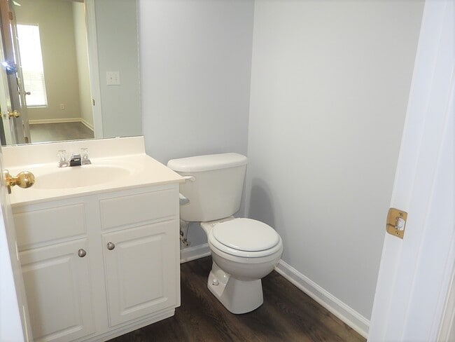 Building Photo - 304 Millicent Way