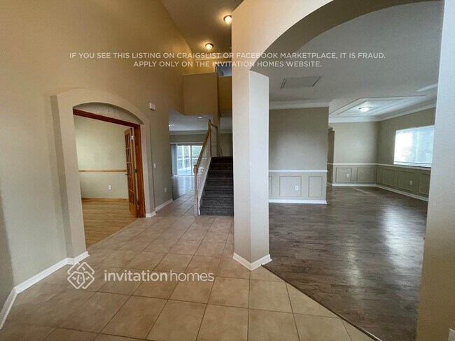 Building Photo - 18221 Sandy Pointe Dr