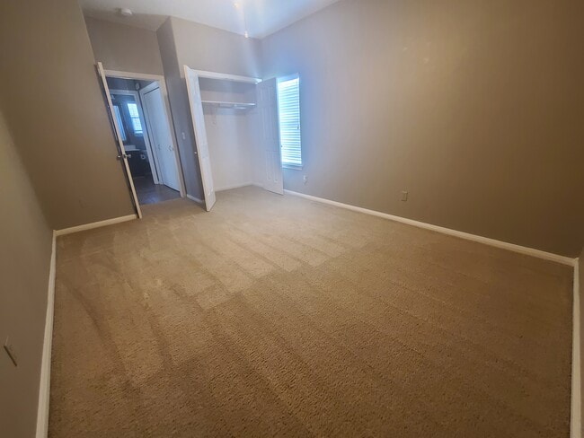 Building Photo - 15 C R 640 B C