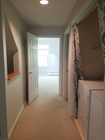 Building Photo - 1465 Hooksett Rd. Unit 123