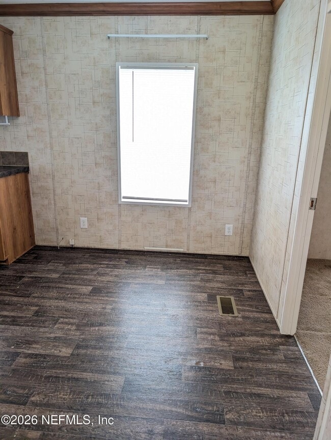 Building Photo - 125 Hayman Dr