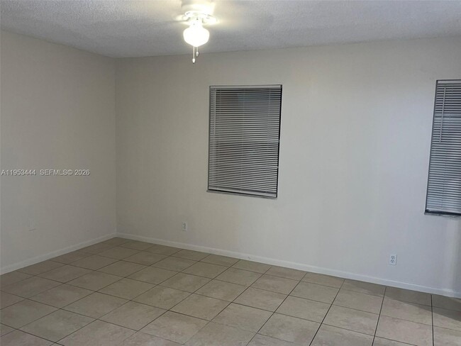 Building Photo - 5953 NW 25th Ct