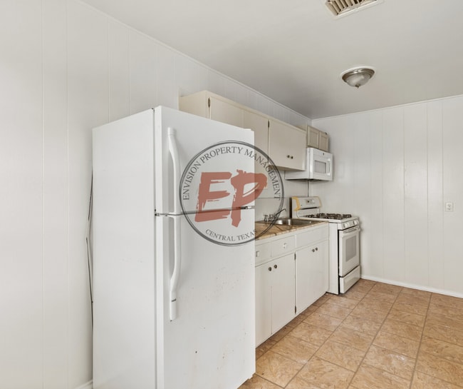 Building Photo - 4203 Compton Ln