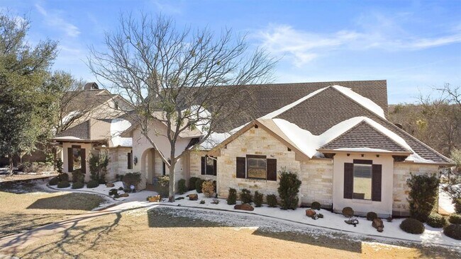 Building Photo - 203 Pristine Dr