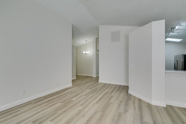 Building Photo - Charming 3-Bedroom Home with Covered Patio
