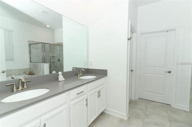 Building Photo - 2872 Nottel Dr