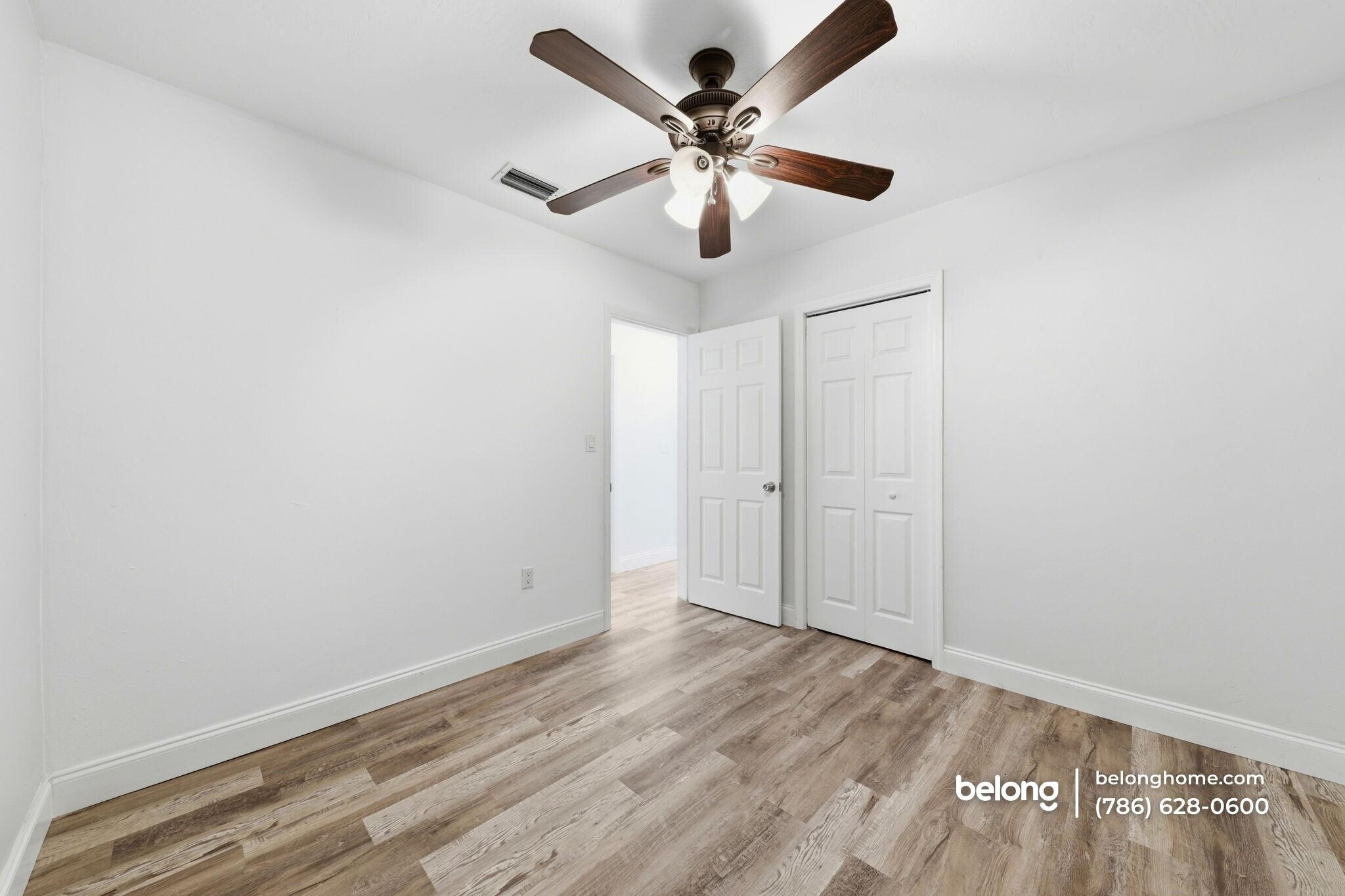 Building Photo - 980 NW 200th Terrace