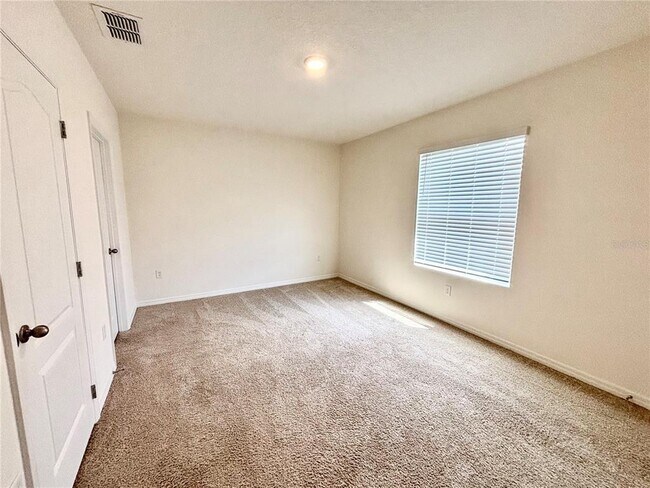 Building Photo - 1232 Yellow Finch Dr