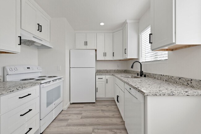 Building Photo - 1507 Brookvale Dr