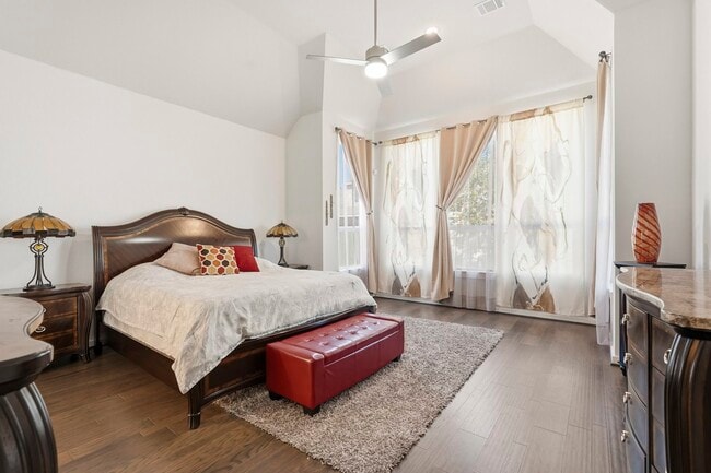 Building Photo - 2239 Plum Creek Dr