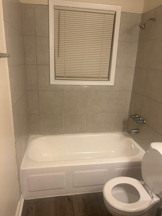 Building Photo - 5106 Blacksmith Dr