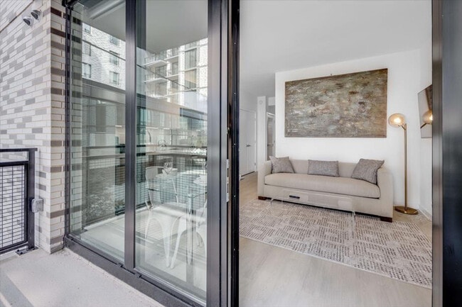 Building Photo - 1051 First St NE