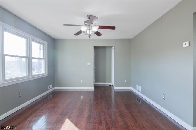 Building Photo - 301 Riverview Rd