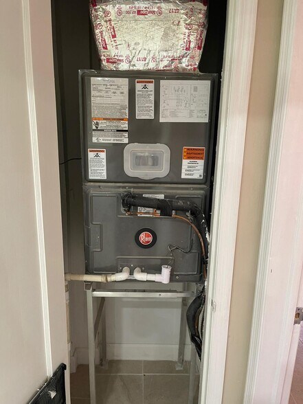 New A/C unit - 3344 SW 22nd Ter