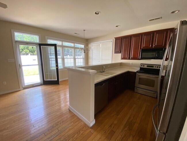 Building Photo - 3401 Bartley Pond Pl