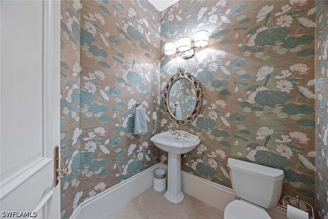 Building Photo - 4661 Via Ravenna