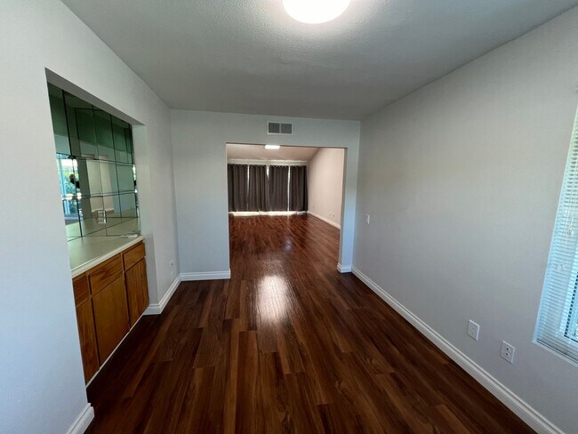 Building Photo - The Popular layout of the El Dorado in Lei...
