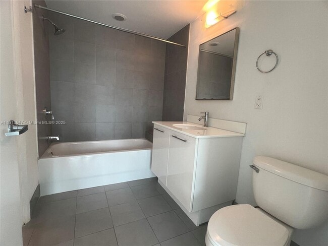 Building Photo - 92 SW 3rd St