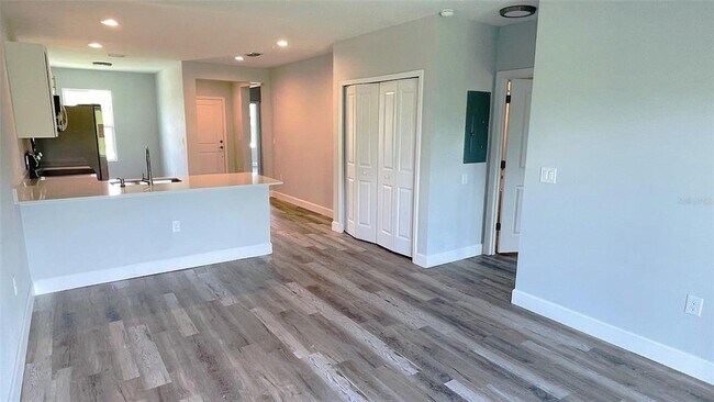 Building Photo - 12258 Henley Ave