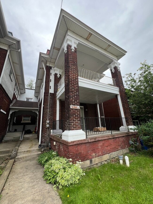 Primary Photo - 6364 Forward Ave