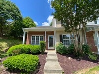Building Photo - 3006 Kensington Pl