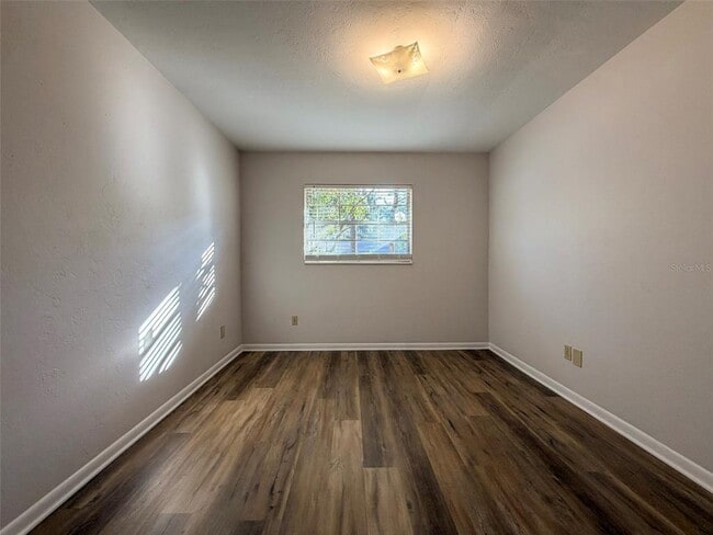 Building Photo - 3146 NW 46 Ave