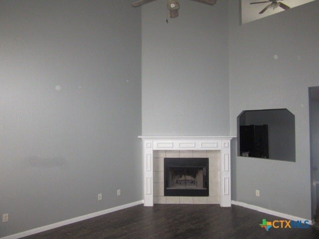 Building Photo - 3808 Sunflower Dr