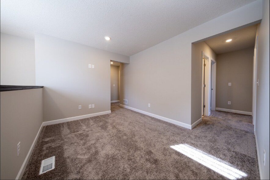 Building Photo - 7368 183rd St W