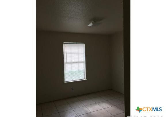 Building Photo - 3901 John Haedge Dr